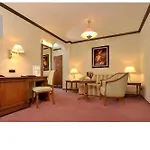 Hotel Lohmann's Romantik Gravenberg 4*