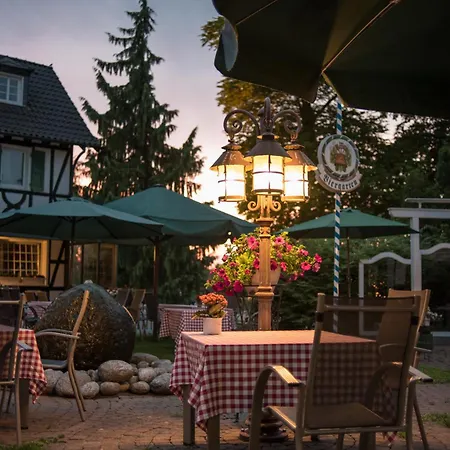 Hotel Lohmann's Romantik Gravenberg 4*