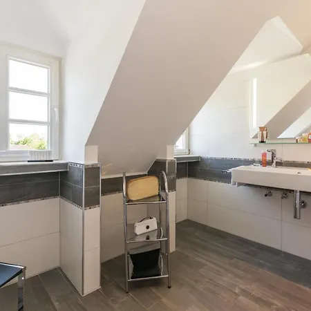 Lohmann's Romantik Gravenberg Hotel Langenfeld (North Rhine-Westphalia)