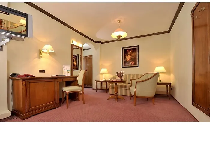 Hotel Lohmann's Romantik Gravenberg 4*