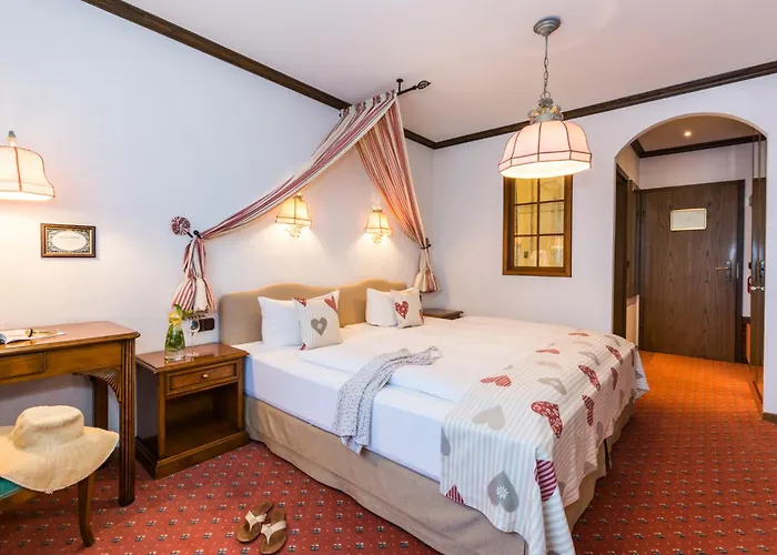 Lohmann's Romantik Gravenberg Hotel Langenfeld (North Rhine-Westphalia)