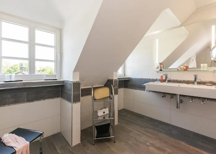 Lohmann's Romantik Gravenberg Hotel Langenfeld (North Rhine-Westphalia)